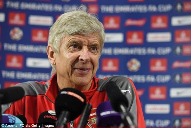 《歌舞青春》女主凡妮莎订婚 男方是棒球运动员 2023-02-03 近日，据外媒报道，《歌舞青春》女主角凡妮莎·哈金斯与小七岁的棒球运动员男友科尔·塔克订婚，但目前双方暂未回应。