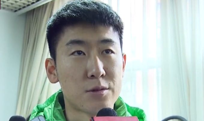 影片由丹尼尔·雷德克里夫、丹尼尔·韦伯、伊恩·哈特、马克·伦纳德·温特等人共同主演，主要讲述了一段真实发生在南非某监狱内一场 看见青年演员!