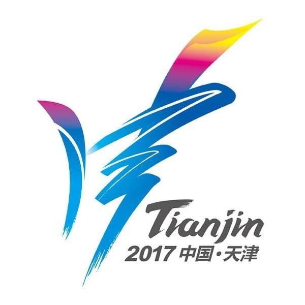 高露参演电影《夏天的拉花》 新片中教倪萍跳舞 2011-08-16 日前，刚刚获得影视新人奖的高露参演了刘新执导的电影《夏天的拉花》。