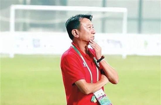 个人跑得快，而是一群电影人走得远，“心往一处聚，劲往一处使，2026年，我们一起一二一向前走！
