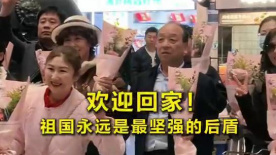 Angelababy将出席MAMA盛典 二度担任颁奖嘉宾 2018-12-07 据香港媒体报道，Angelababy确认将以颁奖嘉宾的身份，获邀出席下周五韩国年度音乐盛事《MAMA音乐颁奖礼》香港场。