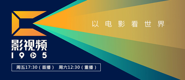 当地时间10月14日，他来到首尔时代广场，再次引来众多狂热粉丝围观欢迎。